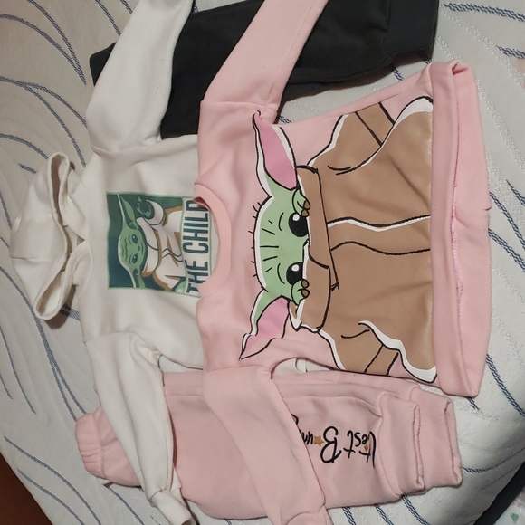 Star wars Baby Yoda the child 2T & 3T - Picture 4 of 9